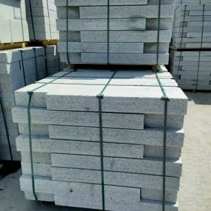 衢州 芙蓉白花岗岩路沿石、平石尺寸标准，色泽均匀