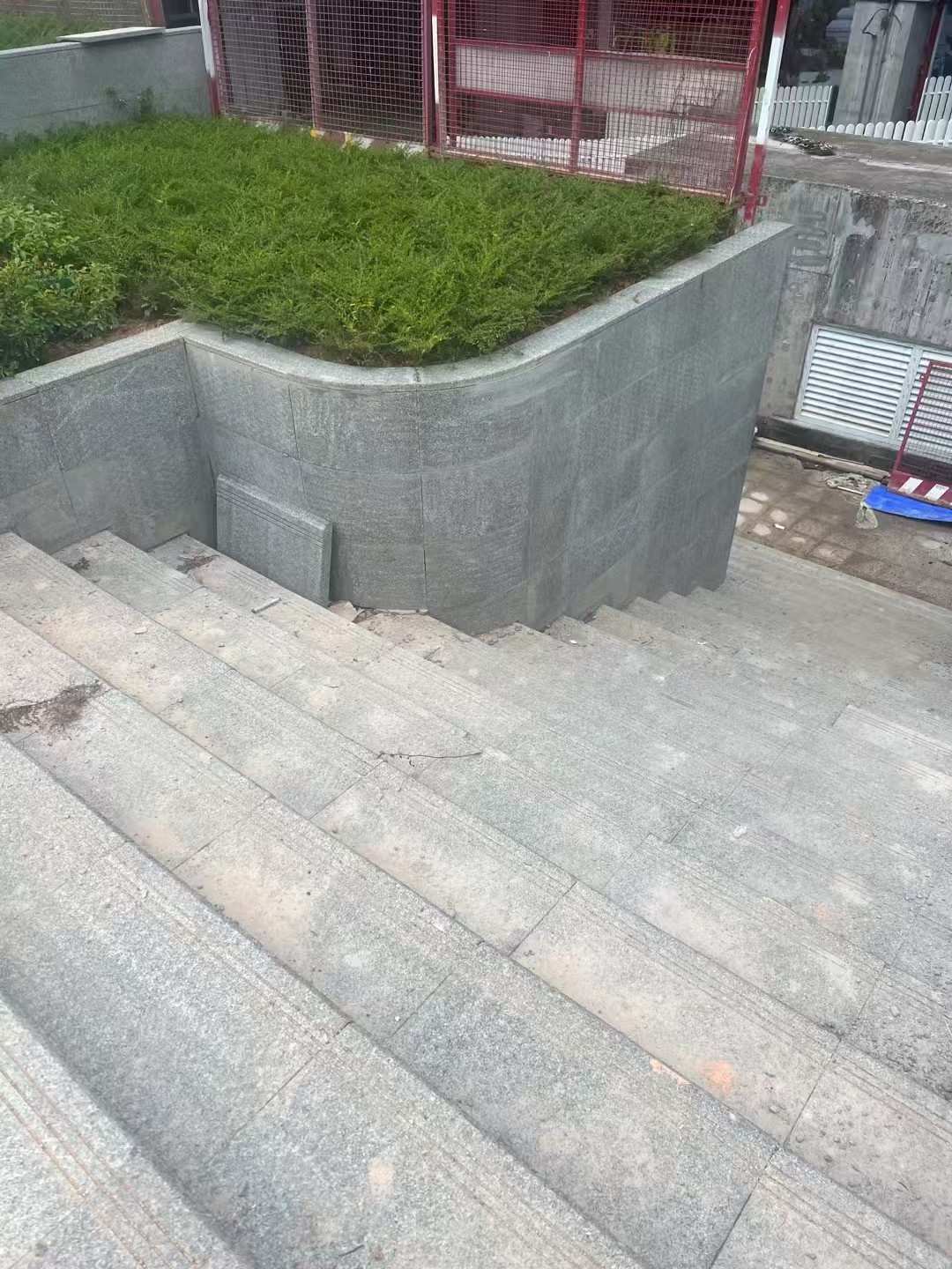 衢州 芝麻黑火烧面铺装案例
