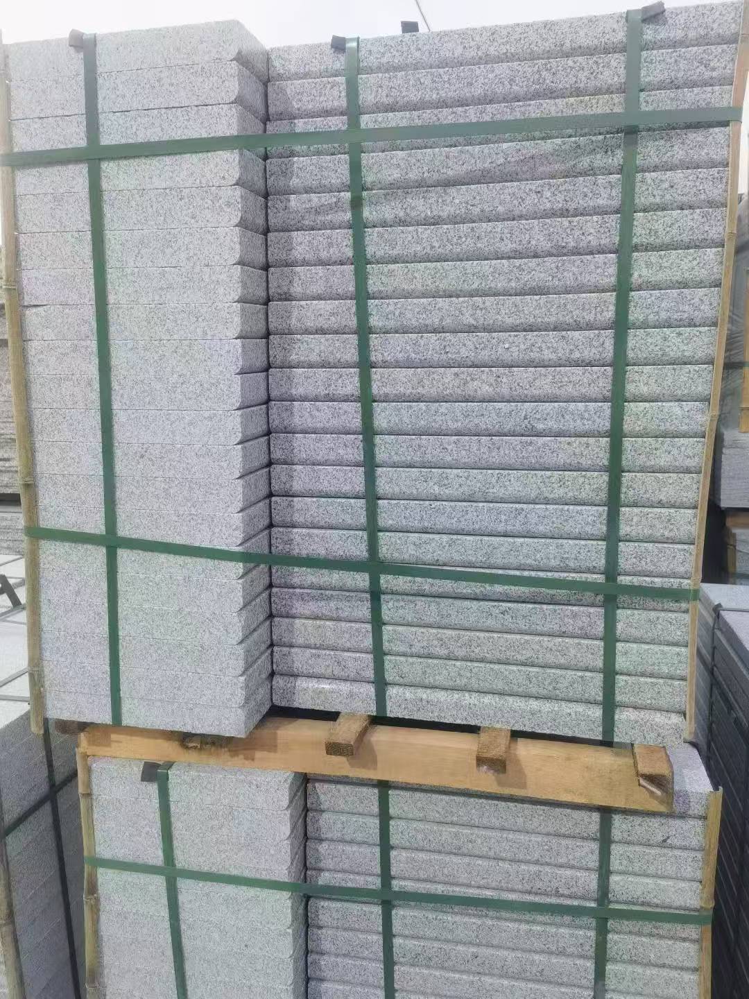 衢州 5公分芝麻白，倒斜角，室外楼梯踏步