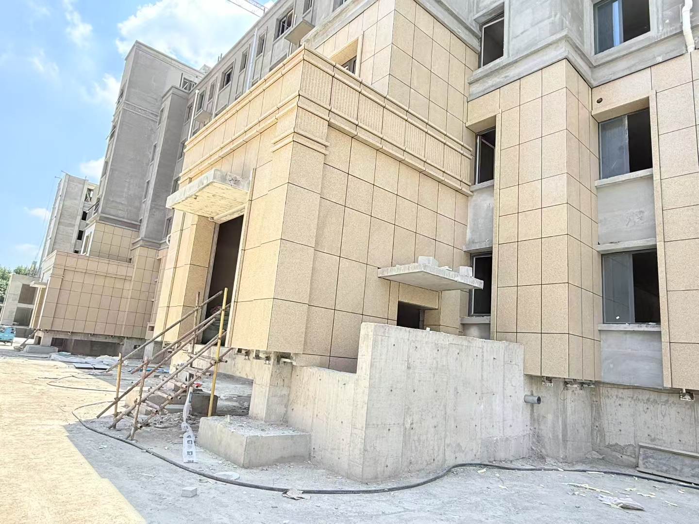 衢州 黄金麻干挂，工地实拍